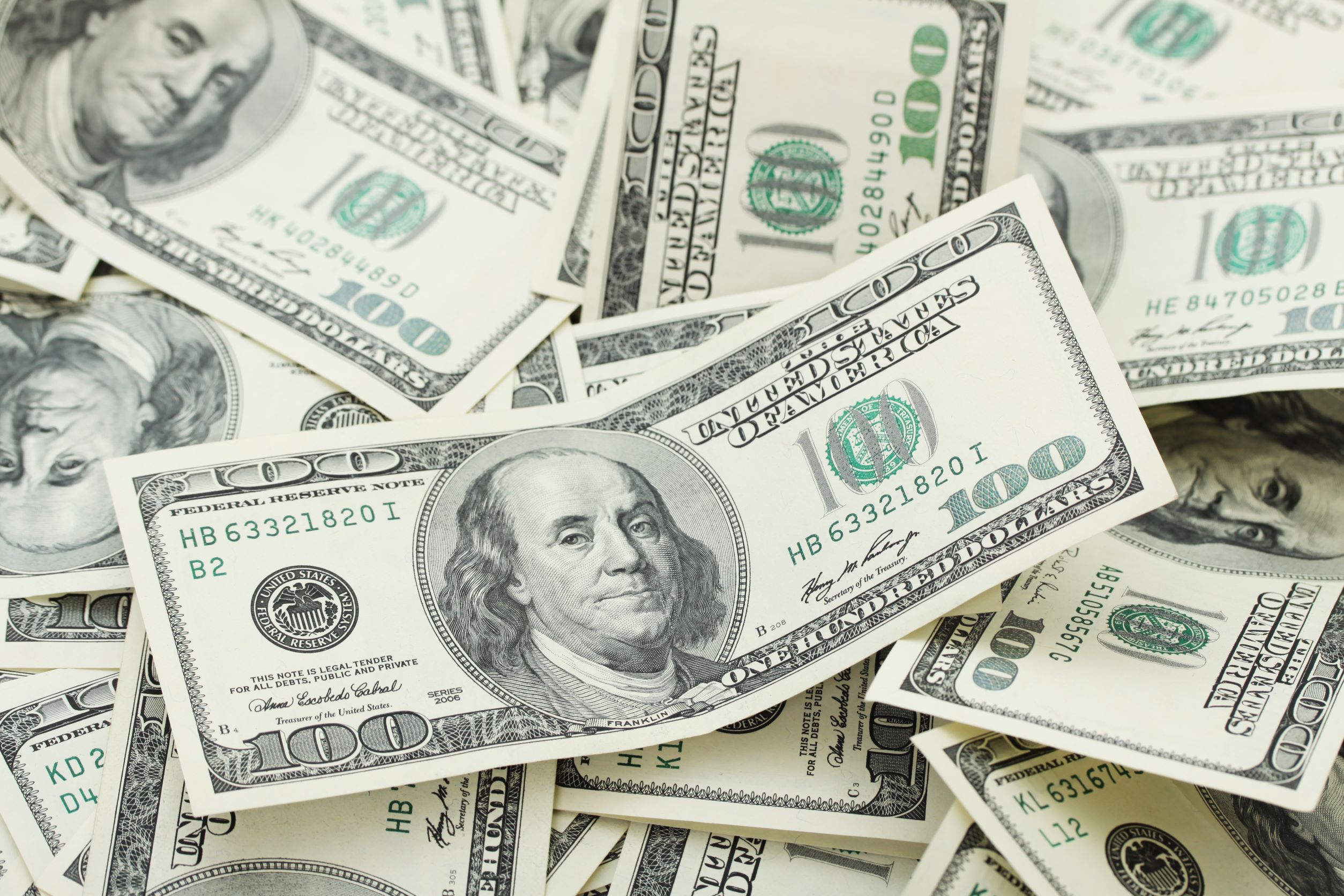 100 dollar bills resized